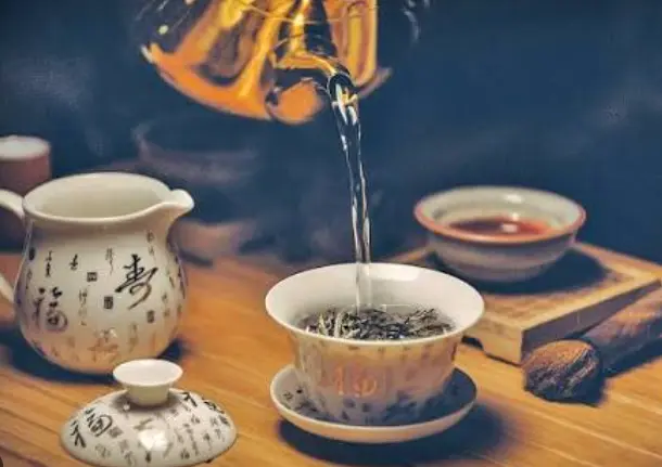 上海夜生活指南：解锁同城交友活动的品茶休闲新玩法