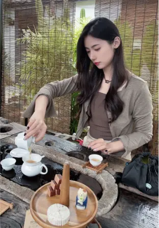 上海夜生活指南：解锁同城交友活动的品茶休闲新玩法
