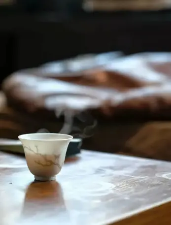 陆家嘴三件套天际线到底有多震撼？金茂大厦云端漫步给你答案 🌆
